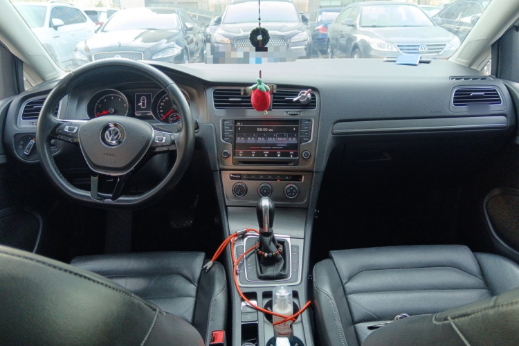 大众 高尔夫 2015款 1.4TSI 自动豪华型中控内饰12