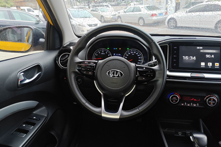 起亚 奕跑 2019款  1.4L 自动运动版 国VI中控内饰13