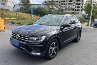 大众 途观L 2019款 改款 330TSI 自动两驱全景舒适版 国VI