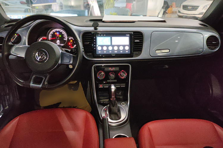 大众 甲壳虫 2018款 180TSI 宜乐型中控内饰12
