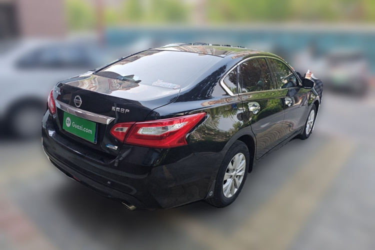 日产 天籁 2016款 2.0L XL舒适版车身外观7