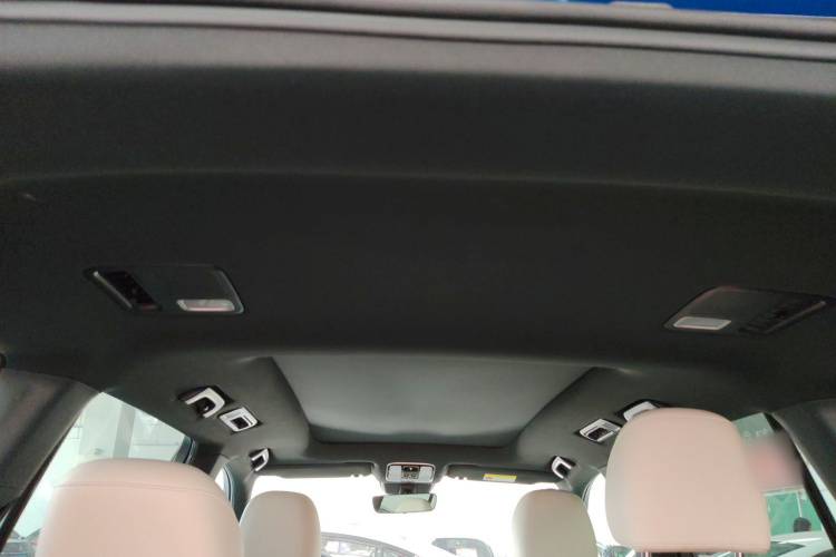 理想汽车 理想ONE 2020款 增程6座版中控内饰22