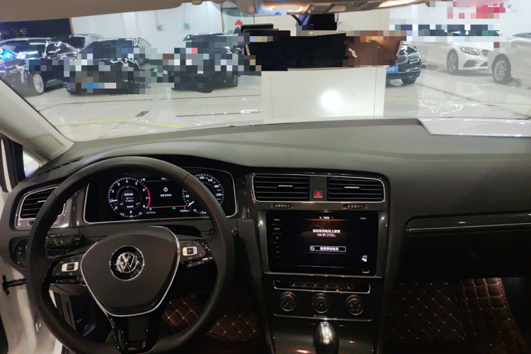 大众 高尔夫 2020款 挚爱版 280TSI DSG豪华型中控内饰12