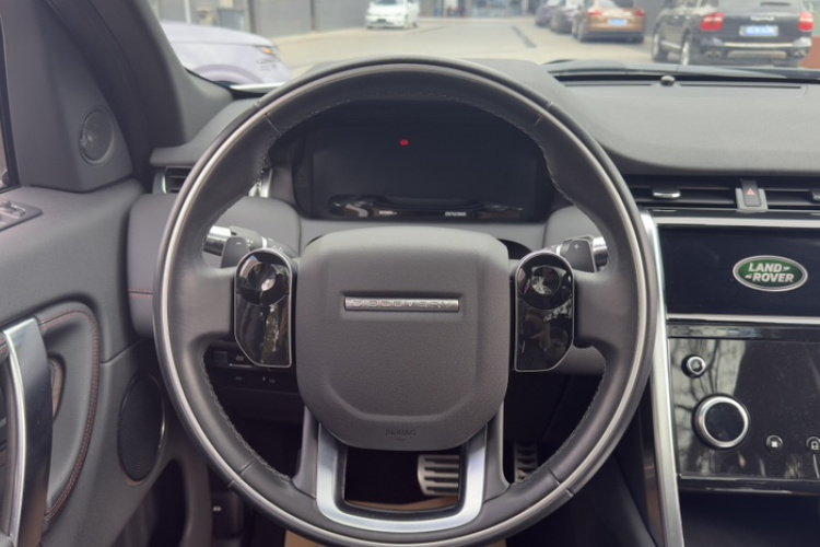 路虎 发现运动版 2020款 249PS R-Dynamic 性能科技版 7座局部细节13