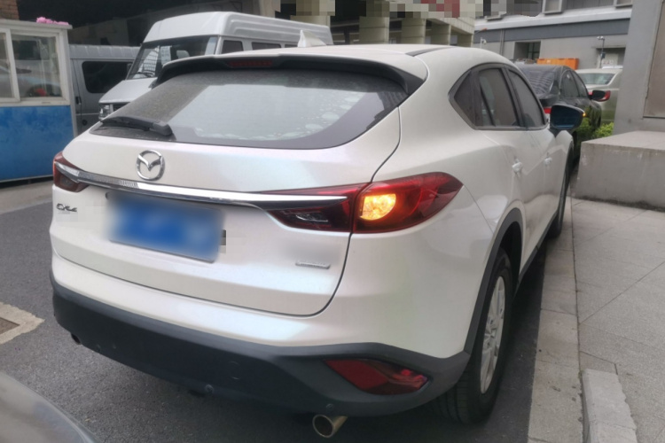 马自达CX-4 2018款 2.0L 自动两驱蓝天探索版 国V车身外观7