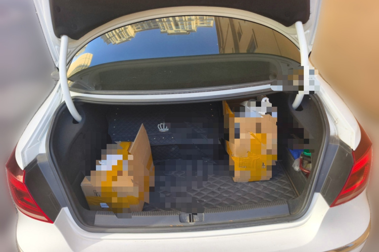 一汽-大众CC 2015款 1.8TSI 豪华型中控内饰23