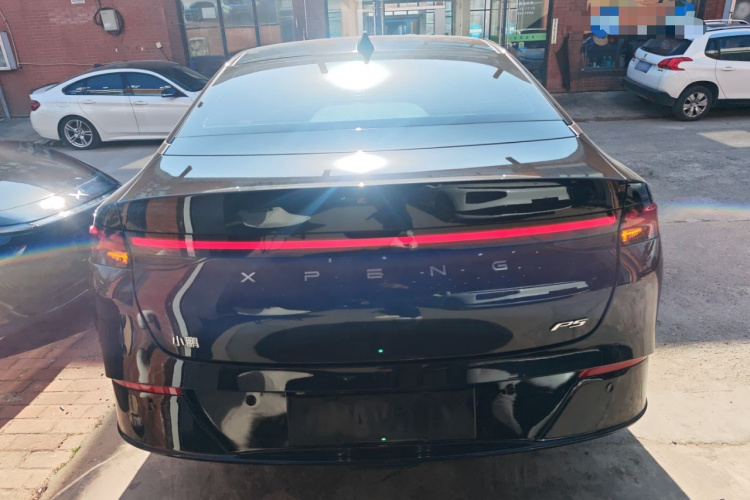 小鹏P5 2024款 500Pro版车身外观6004