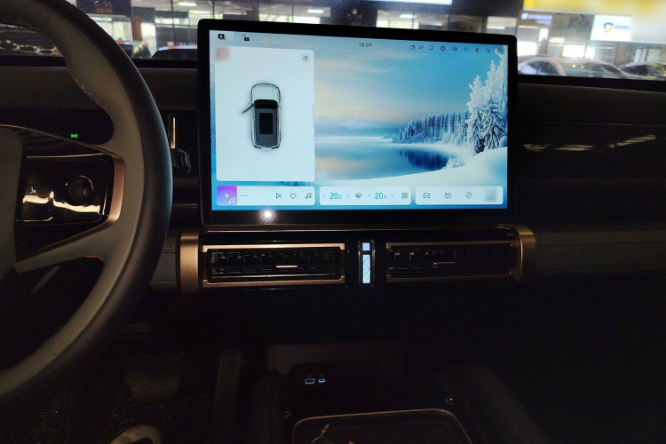 奇瑞iCAR 03 2024款 401km 两驱标准悦潮版中控内饰7002