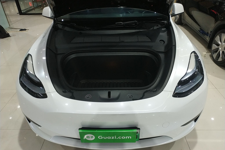 特斯拉 Model Y 2022款 改款 后轮驱动版机舱底盘24
