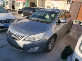 别克 英朗 2014款 XT 1.6L 手动进取版