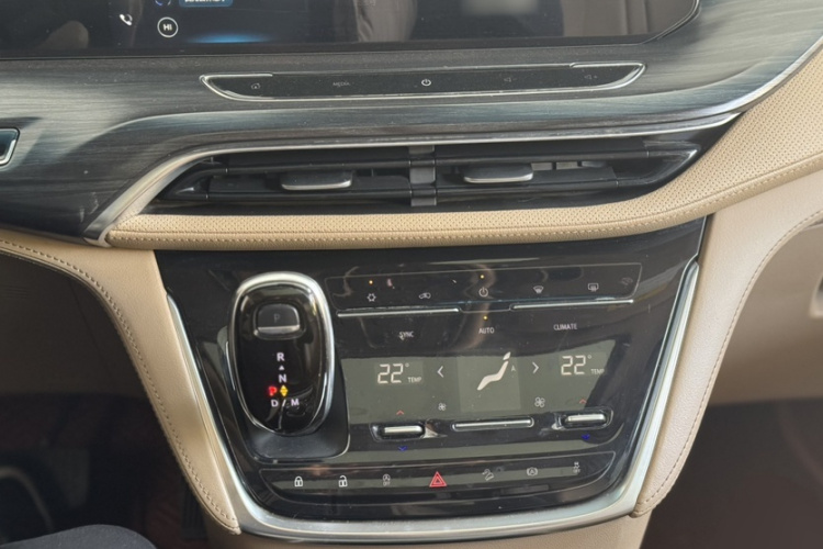 别克GL8 2020款 ES陆尊 653T 旗舰型局部细节16