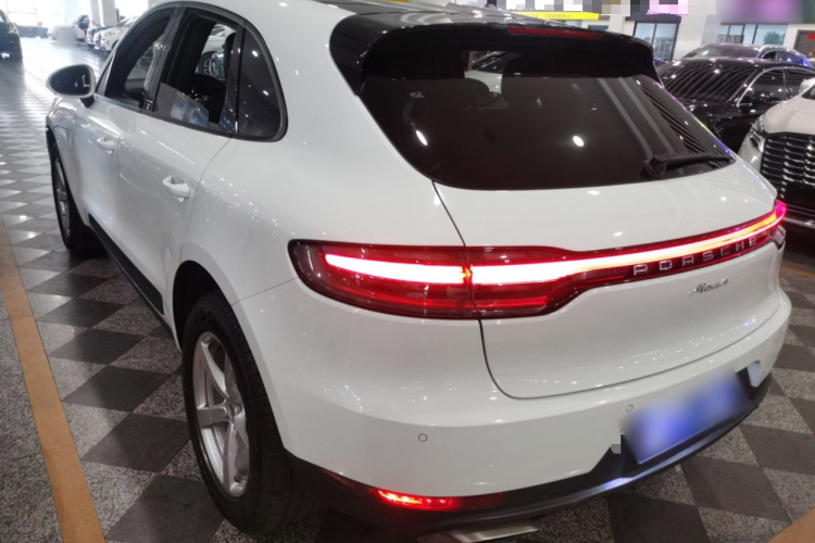 保时捷 2018款 Macan 2.0T车身外观4