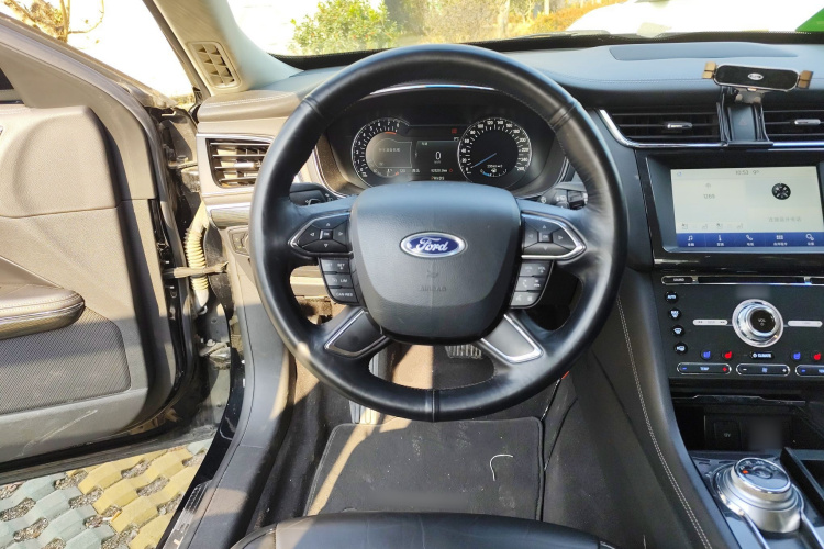 福特 金牛座 2018款 EcoBoost 245 卓越型 国V中控内饰13