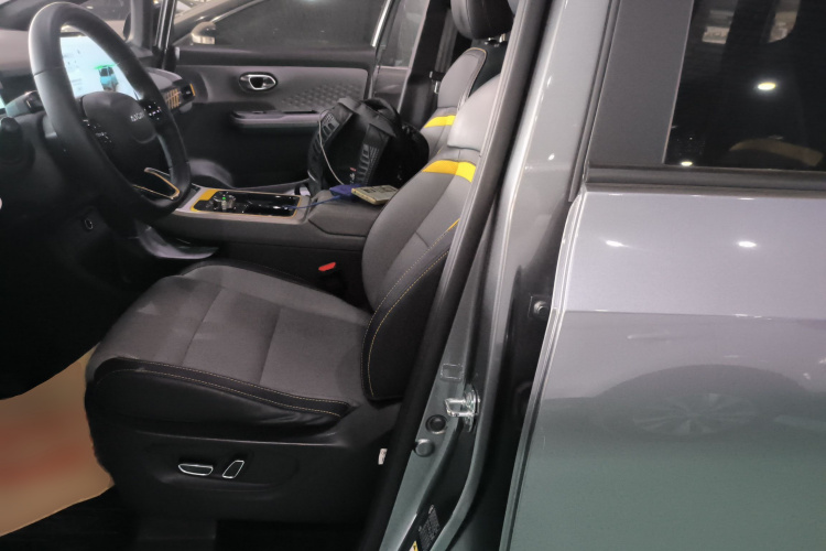 埃安 AION Y 2021款 70 科技活力版中控内饰19