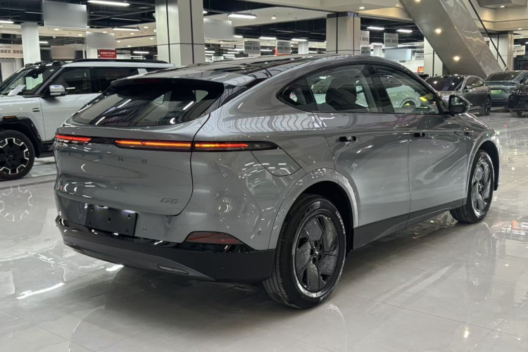 小鹏G6 2025款 625 长续航 Max 科技版车身外观6005