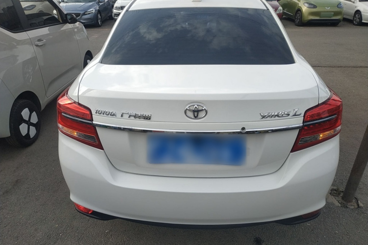 丰田 YARiS L 致享 2017款 1.5E CVT魅动版车身外观6