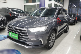 比亚迪 宋Pro新能源 2019款 DM 1.5T 四驱性能版旗舰型