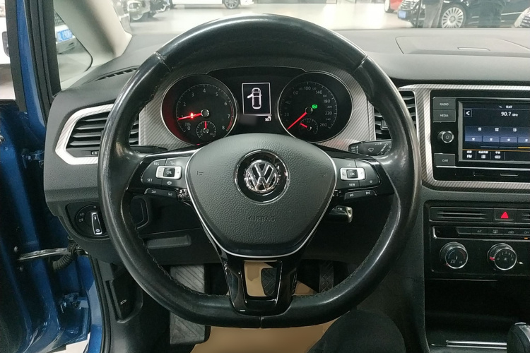 大众 高尔夫·嘉旅 2019款 280TSI 自动好奇型 国VI局部细节13