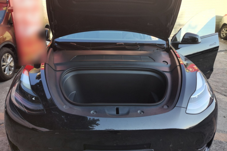 特斯拉 Model Y 2022款 改款 后轮驱动版局部细节24