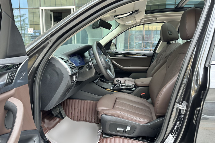 宝马X3 2022款 改款 xDrive25i M运动套装局部细节9002