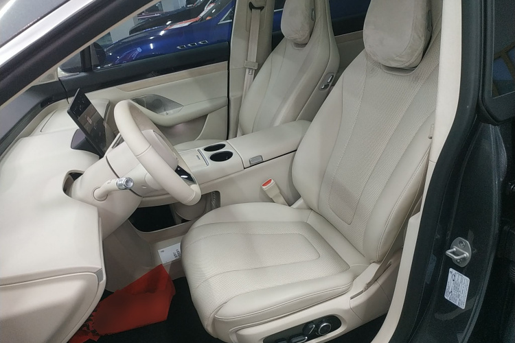 鸿蒙智行 智界R7 2024款 纯电 802km Max局部细节19