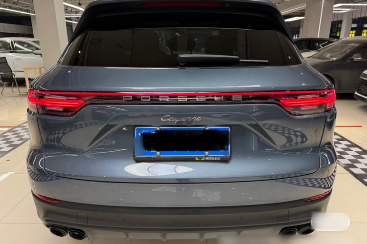 保时捷 2019款 Cayenne 3.0T车身外观6003