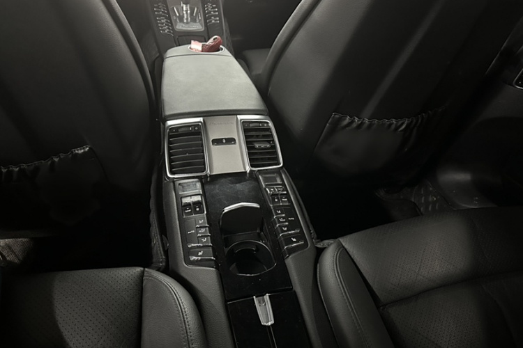 保时捷 2014款 Panamera 3.0T中控内饰7006