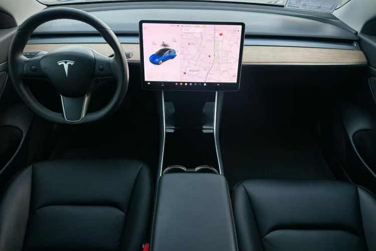 特斯拉 Model 3 2019款 标准续航后驱升级版中控内饰7002