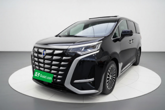 腾势D9 2024款 DM-i 1050 尊享型