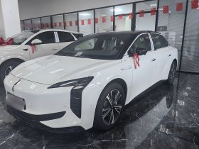 红旗EH7 2025款 690 智选版