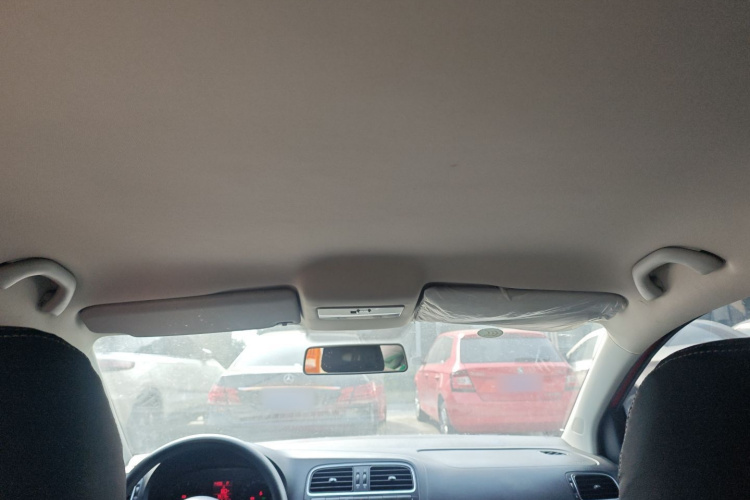 大众 Polo 2013款 1.4L 自动舒适版中控内饰22