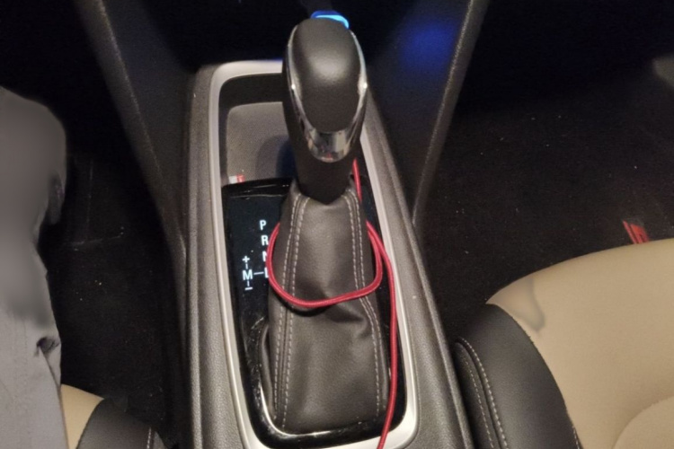 雪佛兰 科鲁泽 2022款 320 自动悦享天窗版中控内饰7005