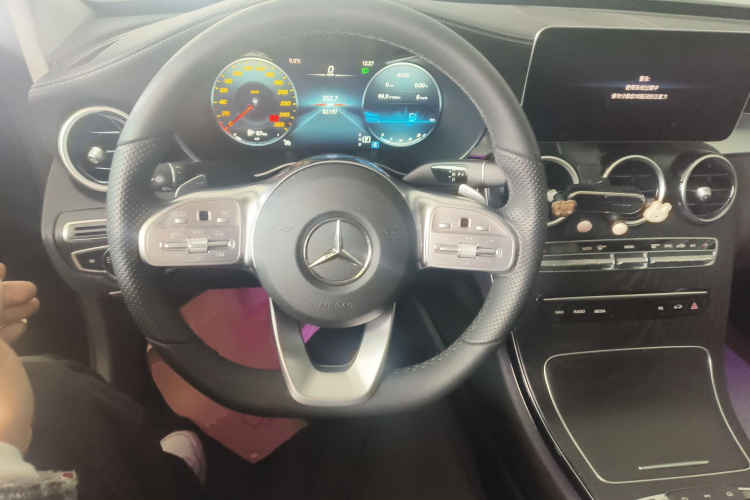 奔驰C级 2021款 C 200 L 时尚型运动版中控内饰13