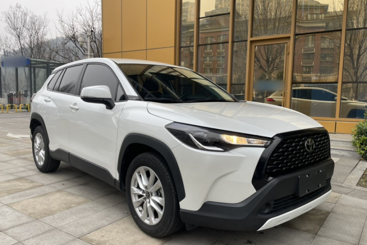 丰田 卡罗拉锐放 2022款 2.0L 先锋版车身外观6002