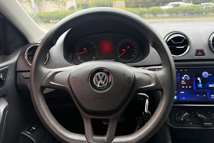 大众 捷达 2017款 1.5L 手动时尚型中控内饰7002