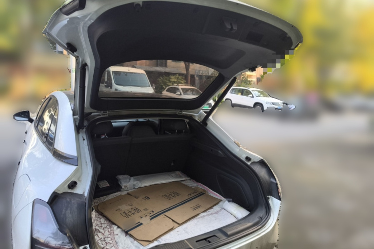 小鹏MONA M03 2024款 515 长续航中控内饰23