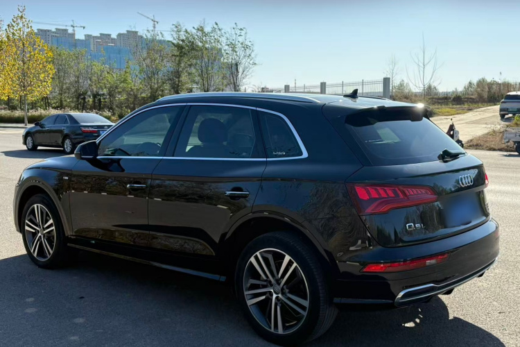 奥迪Q5L 2018款 45 TFSI 尊享运动型 国V车身外观6008