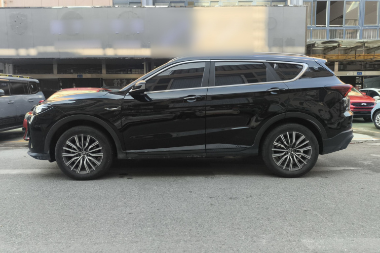 捷途X70 C-DM 2024款 远航版PRO 5座车身外观4