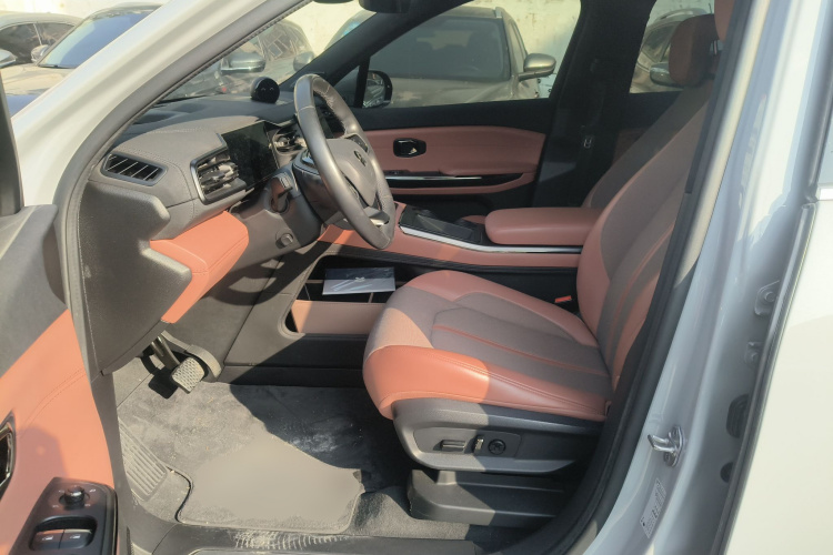 蔚来EC6 2022款 100kWh 运动版中控内饰19