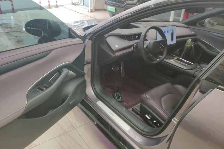 小米汽车 小米SU7 2024款 四驱Max创始版中控内饰7003