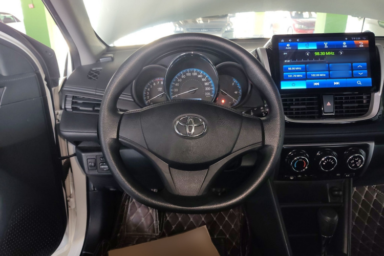 丰田 威驰FS 2017款 1.5L CVT锋驰版局部细节13