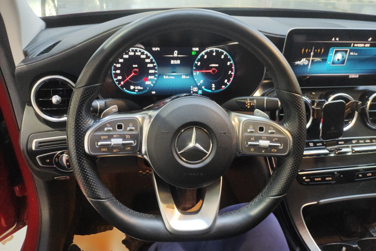 奔驰C级 2020款 C 200 L 时尚型运动版中控内饰13