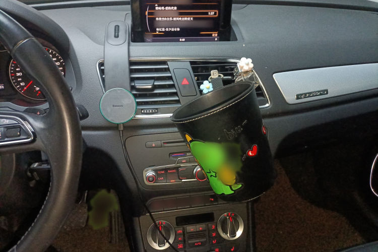 奥迪Q3 2013款 35 TFSI quattro 豪华型局部细节16