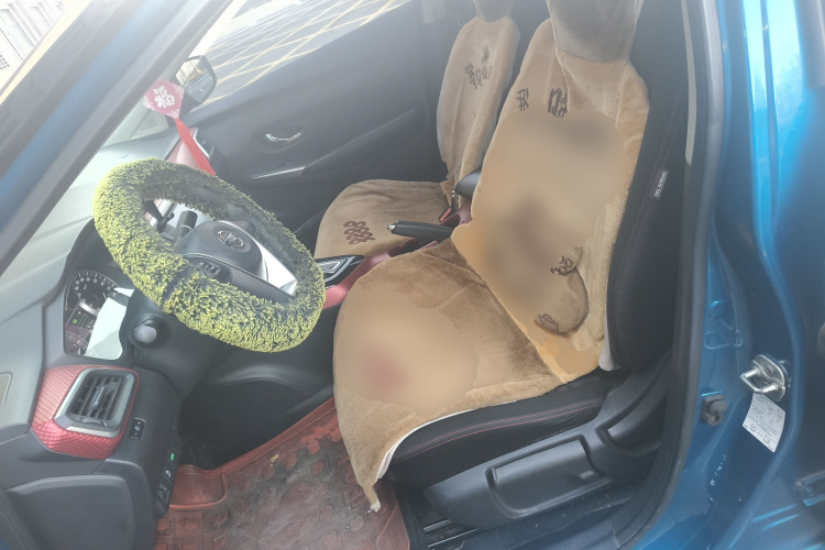 日产 蓝鸟 2016款 1.6L CVT智酷版中控内饰19