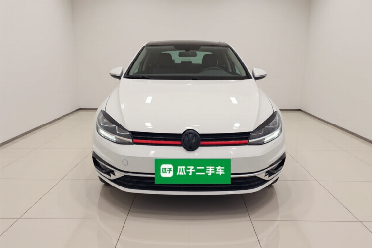 大众 高尔夫 2020款 挚爱版 280TSI DSG舒适型车身外观2
