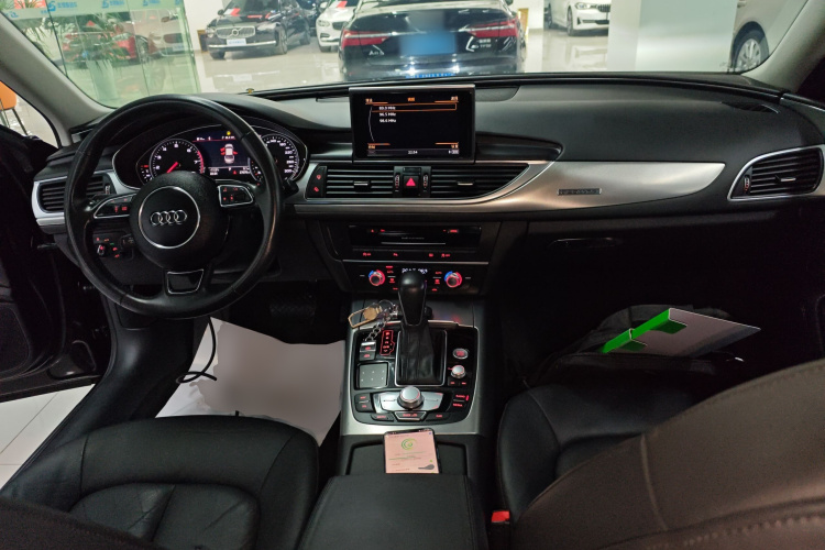 奥迪A6L 2017款 45 TFSI quattro 运动型中控内饰12