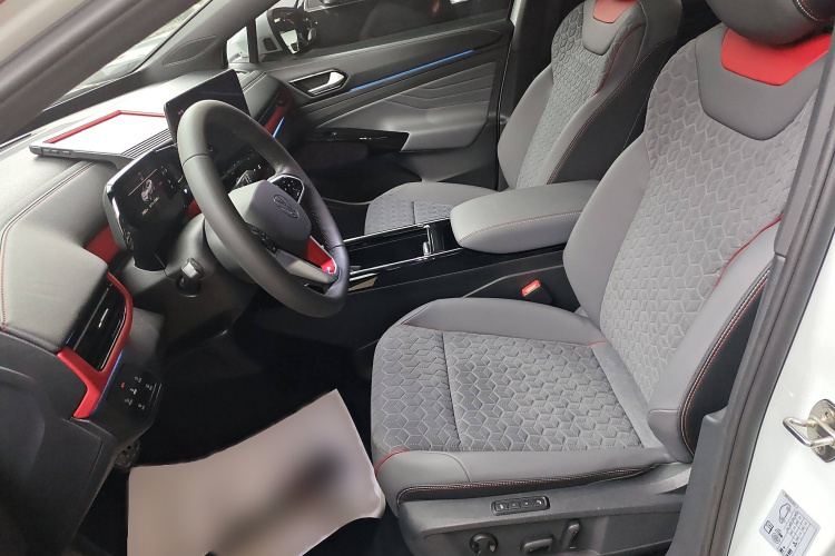 大众 ID.4 X 2021款 Pro 极智长续航版局部细节19