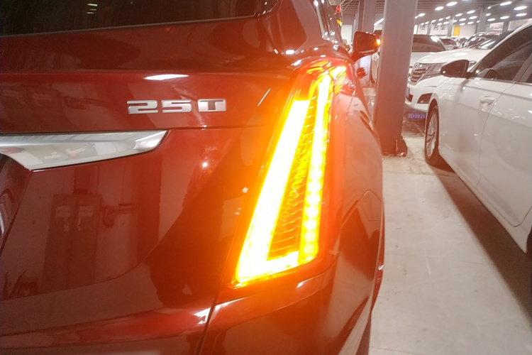 凯迪拉克XT5 2018款 25T 豪华型车身外观6006