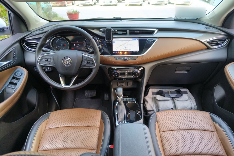 别克 昂科拉GX 2020款 20T CVT两驱旗舰型中控内饰12