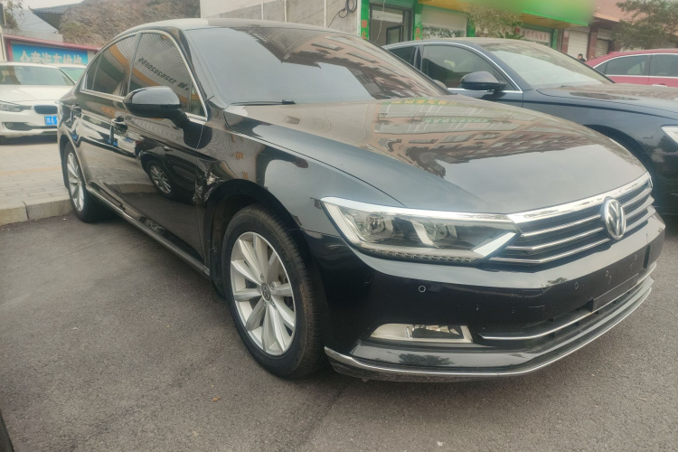 大众 迈腾 2019款 330TSI DSG 领先型 国VI车身外观3